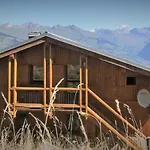 Miravidi, Montchavin-la Plagne, Jacuzzi & Sauna Apartamento *