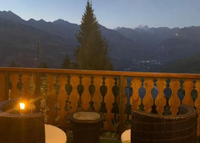 Miravidi, Montchavin-la Plagne, Jacuzzi & Sauna 拉普拉涅