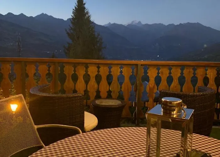 Miravidi, Montchavin-la Plagne, Jacuzzi & Sauna 拉普拉涅