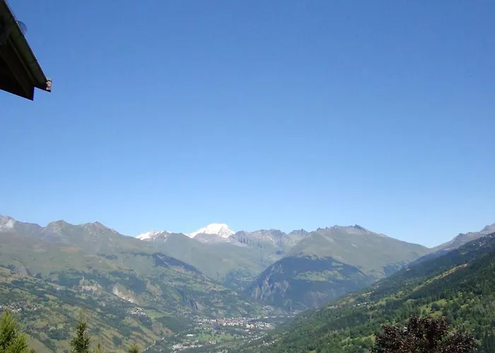 公寓 Miravidi, Montchavin-la Plagne, Jacuzzi & Sauna *